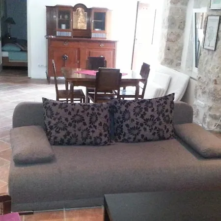 Διαμέρισμα Dubrava *