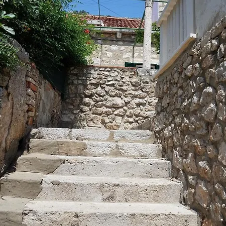 Dubrava Διαμέρισμα *