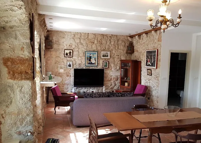 Dubrava * دوبروفينك