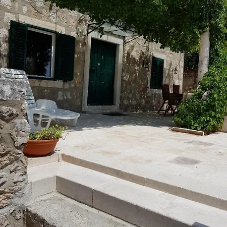 Dubrava Apartment